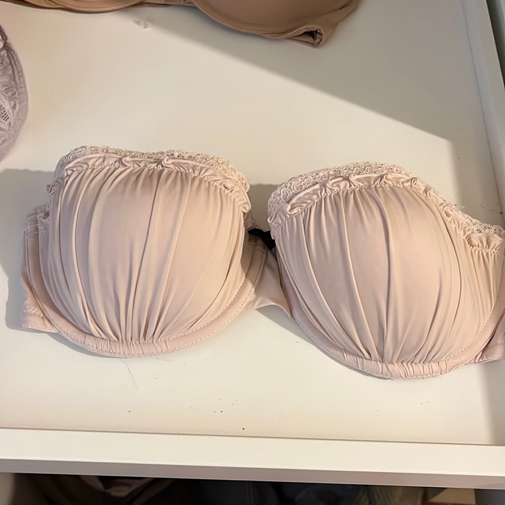 Baby pink strapless bra